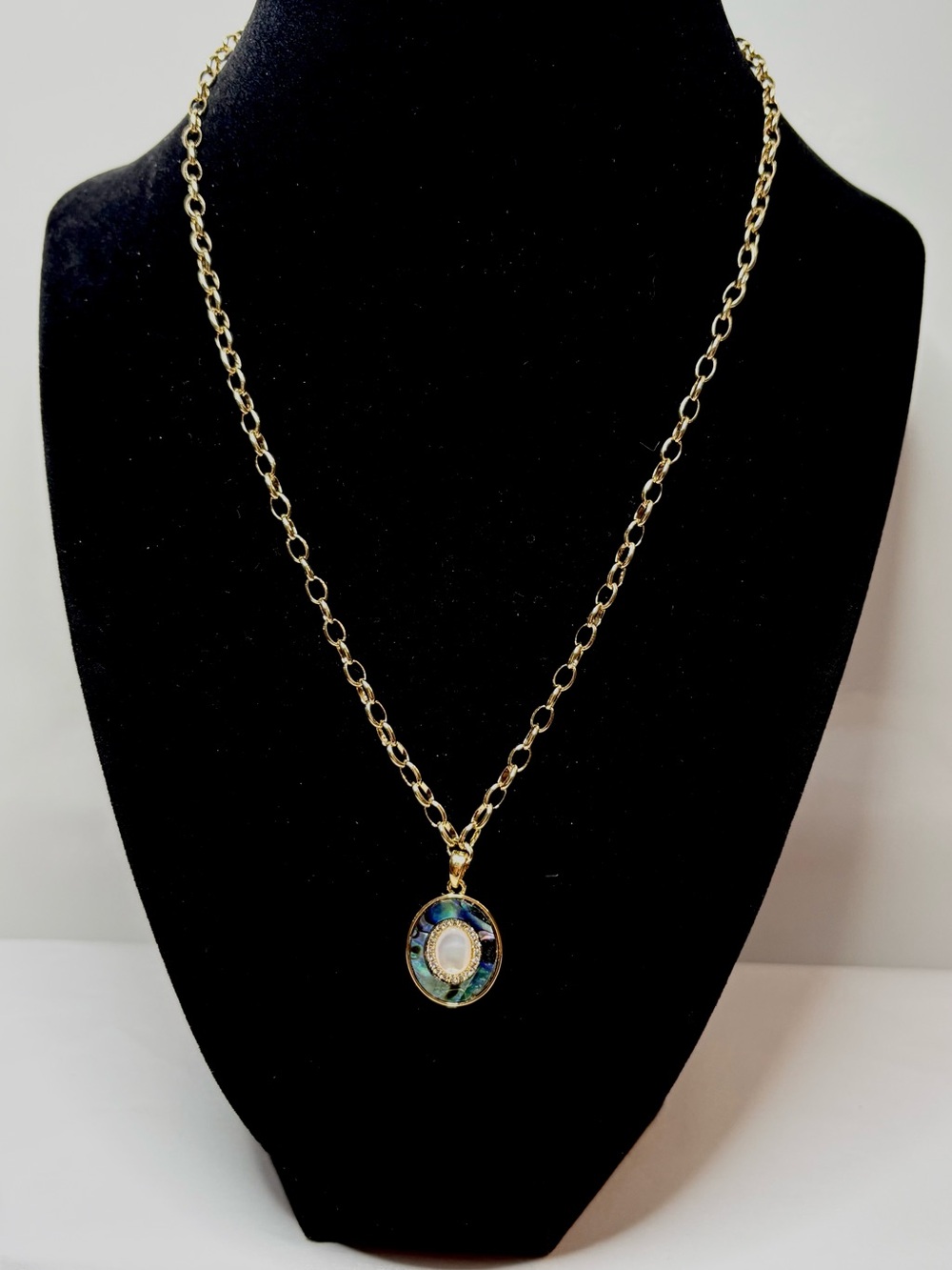 14k Gold Filled Rolo Style Chain Necklace with Blue and Turquoise Oval Pendant!